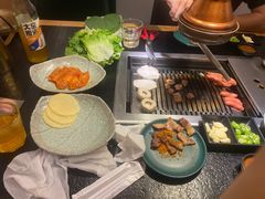 -臻牛烤肉