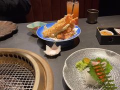 -铭牛烧肉·和牛海鲜自助(高新月牙湖店)