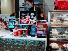 -DQ·蛋糕·冰淇淋(周浦万达店)