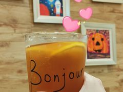 鲜榨柠檬红茶-BONBON BAKERY