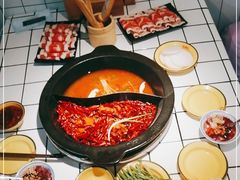 -巴卤社老火锅(财富店)
