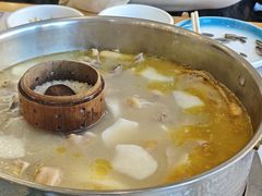 -朴小妹人参鸡汤火锅(长白山万达店)