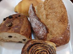 葡萄干核桃面包-都恩客(高岛屋百货店)