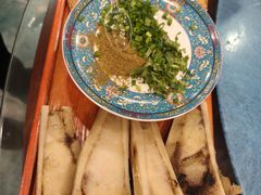 -乡村馕坑肉·烧烤·新疆菜·本地人更爱吃(阿勒泰首店)