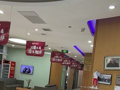 -雅悦齿科(顾村公园店)