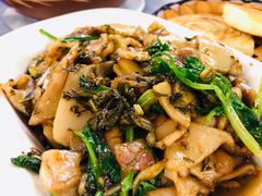 -蔼若春.传承三十年云南菜(金碧公园店)