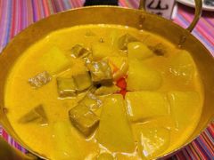 -香巴拉云南餐厅(华莱坞店)