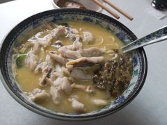 招牌黄鱼面-明呈黄鱼面馆(斜土路店)