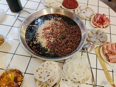 -储奇门鳝鱼火锅(总店)