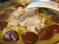 酸菜汆血肠白肉-京滨饭店·餐厅(阜外大街店)