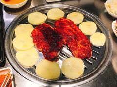 五花肉-韩聚屋韩国烤肉餐厅(新北万达店)