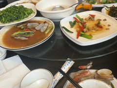 -鑫悦楼煎蟹·16年海鲜大排档