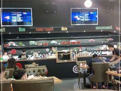 大堂-汽车博物馆主题餐厅