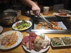 -钦瓦台时尚自助餐厅(银泰城店)