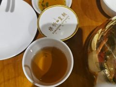 -乐忻皇朝(上海中心大厦店)