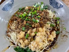 -丁丁猫重庆小面(徐州路店)