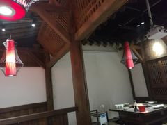 -红九格老火锅(三峡广场店)