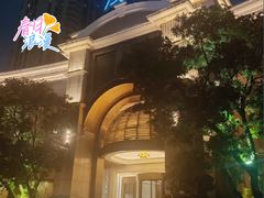 -浅深(世茂滨江精品店)