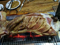 烤羊腿-柿子树炭烤羊腿(金台路店)