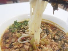 小锅米线-蝴蝶泉宾馆-中餐厅