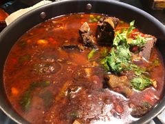 -钟掌勺忘不了地道湘菜(新天地假日广场店)