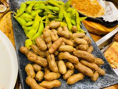 -老东镇啤酒屋海鲜加工·蒸汽海鲜·海鲜烧烤(台东店)