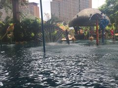 水世界的儿童乐园-三亚湾红树林度假世界(木棉酒店)