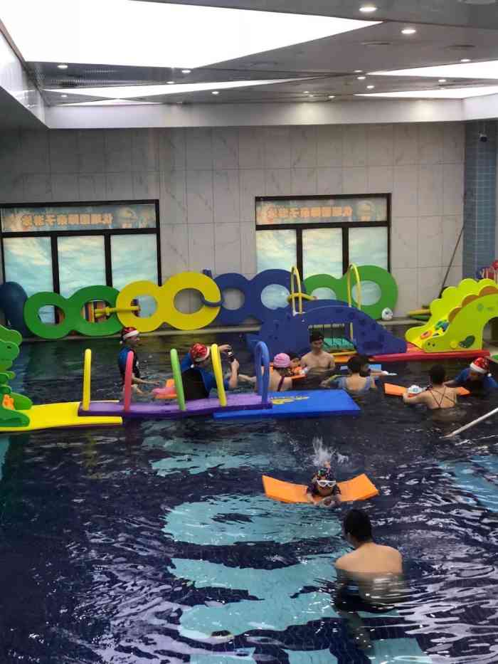 优瑞国际亲子游泳-"【印象】管理完善 | 善于安抚 | 空间.