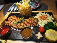 -麓椿花园西餐厅(海乐世界店)