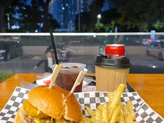 -UMAMI乌玛米披萨·汉堡·清真Halal(红岭北店)