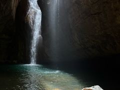 -华蓥山天意谷景区