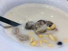 黄豆排骨汤-梅飞酒家(名辉豪庭店)