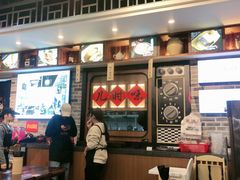 -黑白电视长沙小吃(美林M·LIVE天地东座店)