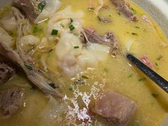老鸭馄饨汤-東大方(海宁海昌路店)