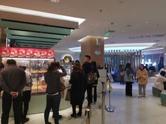 -奈雪的茶(亨特国际广场店)