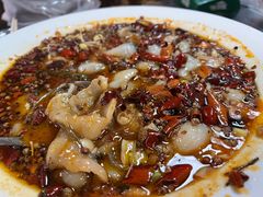 -雪湖煜辰鱼头老店(雪野湖店)
