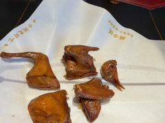 -鸽子侯·家宴·平价海鲜(绿地店)
