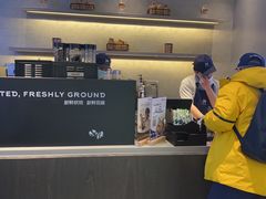 -瑞幸咖啡(凯德埃德蒙顿路店)
