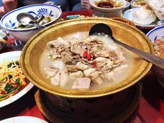 -窄巷子陕菜馆·地道陕西菜(粉巷店)