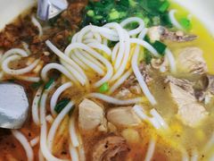 -文山荷鲜居(翠湖店)