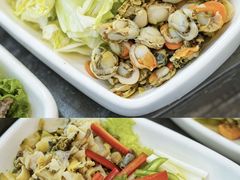 -鑫渔港海鲜本地菜·山海关浑锅(东戴河店)