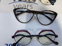 -三叶眼镜城批发市场(上海火车站店)