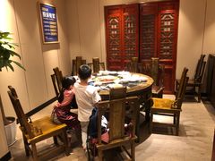 包厢-周师兄大刀腰片火锅(洪崖洞旗舰店)