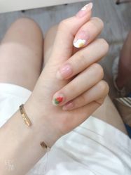 -芳华美甲美睫专业店