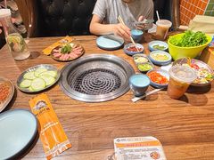 -明洞阿姨·韩式酱蟹烤肉·创意料理(三元桥店)