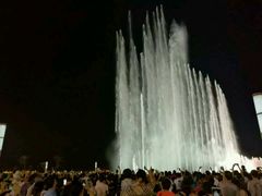 -东港音乐喷泉广场