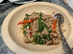 罗勒猪肉沫-香蕉叶餐厅(是隆店)