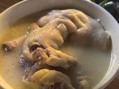 -雷祖芳老妈蹄花店