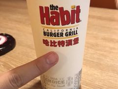 -The Habit Burger Grill 哈比特汉堡(复兴soho店)