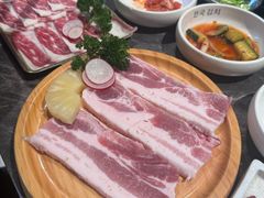 -彭妈家•韩国烤肉料理(张杨路店)
